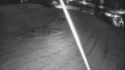 Spodní část sjezdovky skiareálu Karolinka