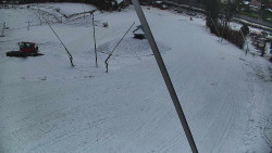 Spodní část sjezdovky skiareálu Karolinka