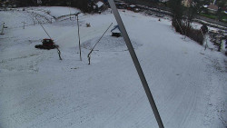 Spodní část sjezdovky skiareálu Karolinka