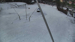 Spodní část sjezdovky skiareálu Karolinka