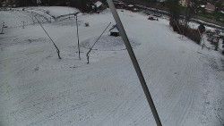 Spodní část sjezdovky skiareálu Karolinka