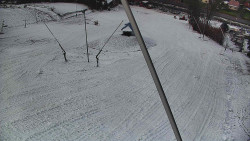 Spodní část sjezdovky skiareálu Karolinka