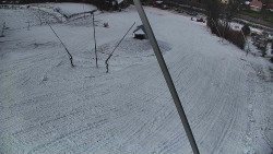 Spodní část sjezdovky skiareálu Karolinka