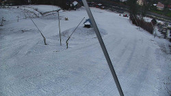 Spodní část sjezdovky skiareálu Karolinka