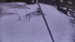 Spodní část sjezdovky skiareálu Karolinka