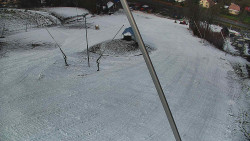 Spodní část sjezdovky skiareálu Karolinka