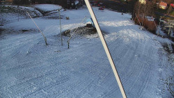 Spodní část sjezdovky skiareálu Karolinka