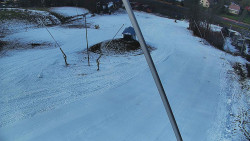 Spodní část sjezdovky skiareálu Karolinka