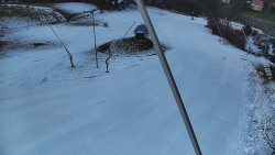 Spodní část sjezdovky skiareálu Karolinka