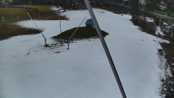 Spodní část sjezdovky skiareálu Karolinka