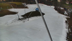 Spodní část sjezdovky skiareálu Karolinka