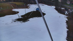 Spodní část sjezdovky skiareálu Karolinka