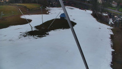 Spodní část sjezdovky skiareálu Karolinka