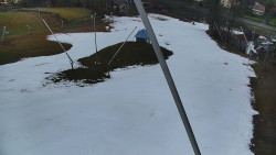 Spodní část sjezdovky skiareálu Karolinka