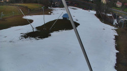 Spodní část sjezdovky skiareálu Karolinka