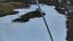 Spodní část sjezdovky skiareálu Karolinka