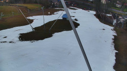 Spodní část sjezdovky skiareálu Karolinka