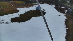 Spodní část sjezdovky skiareálu Karolinka