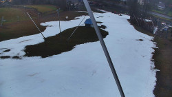 Spodní část sjezdovky skiareálu Karolinka