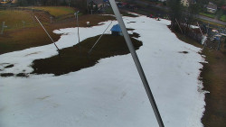 Spodní část sjezdovky skiareálu Karolinka