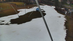 Spodní část sjezdovky skiareálu Karolinka