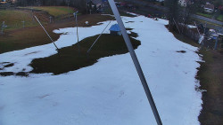 Spodní část sjezdovky skiareálu Karolinka