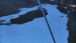 Spodní část sjezdovky skiareálu Karolinka