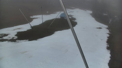 Spodní část sjezdovky skiareálu Karolinka