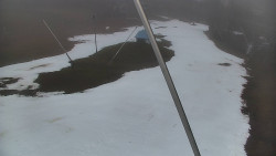 Spodní část sjezdovky skiareálu Karolinka