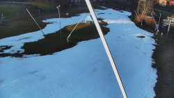 Spodní část sjezdovky skiareálu Karolinka