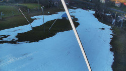 Spodní část sjezdovky skiareálu Karolinka