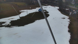 Spodní část sjezdovky skiareálu Karolinka