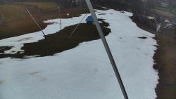 Spodní část sjezdovky skiareálu Karolinka