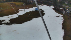 Spodní část sjezdovky skiareálu Karolinka