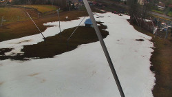 Spodní část sjezdovky skiareálu Karolinka