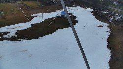 Spodní část sjezdovky skiareálu Karolinka