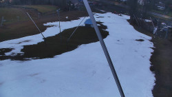 Spodní část sjezdovky skiareálu Karolinka