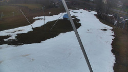 Spodní část sjezdovky skiareálu Karolinka