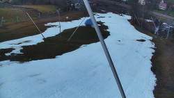 Spodní část sjezdovky skiareálu Karolinka