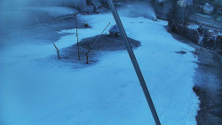 Spodní část sjezdovky skiareálu Karolinka