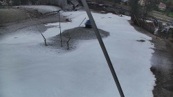 Spodní část sjezdovky skiareálu Karolinka