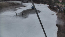 Spodní část sjezdovky skiareálu Karolinka