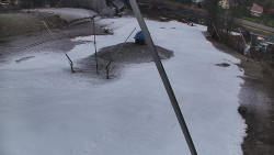 Spodní část sjezdovky skiareálu Karolinka