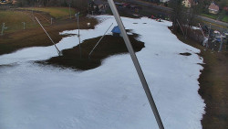 Spodní část sjezdovky skiareálu Karolinka