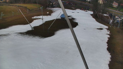 Spodní část sjezdovky skiareálu Karolinka