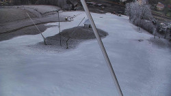 Spodní část sjezdovky skiareálu Karolinka