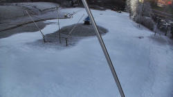 Spodní část sjezdovky skiareálu Karolinka