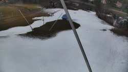 Spodní část sjezdovky skiareálu Karolinka