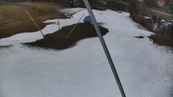 Spodní část sjezdovky skiareálu Karolinka