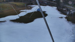 Spodní část sjezdovky skiareálu Karolinka